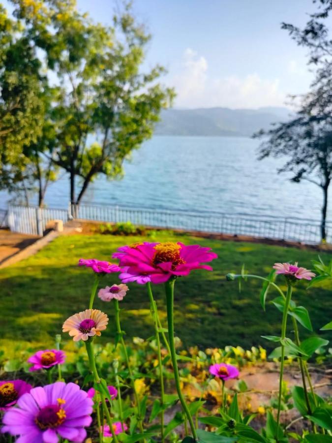 Hotel Lotus Lakeshore Homes